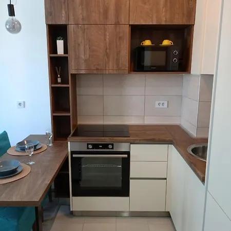 Nastasija- Gleda Na Aqva Park דירה ג'אגודינה