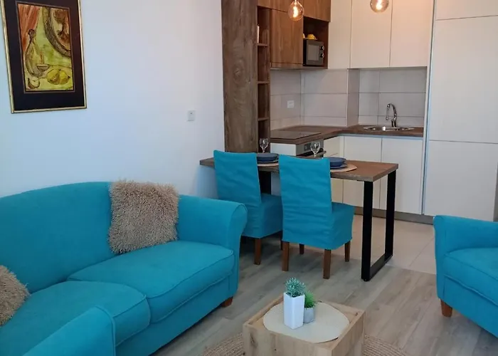 Nastasija- Gleda Na Aqva Park Διαμέρισμα