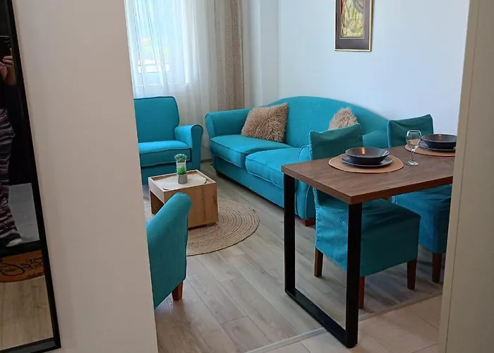 Nastasija- Gleda Na Aqva Park Διαμέρισμα Jagodina